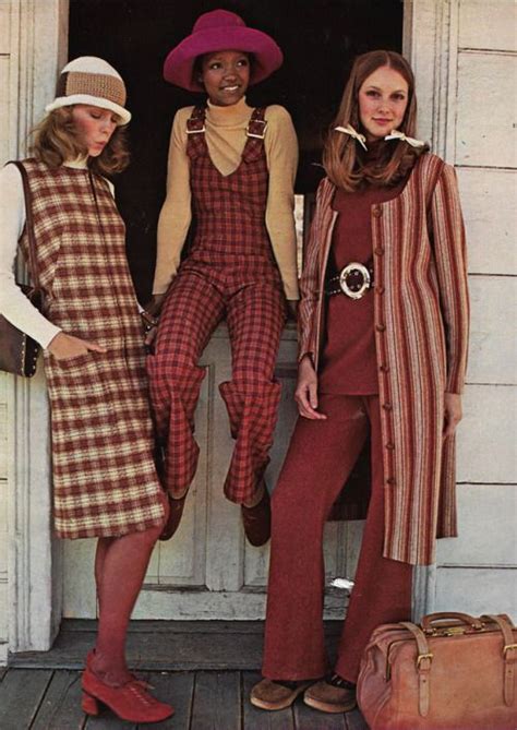 Retro Outfit Ideas: How to Wear '60s & '70s Trends in .